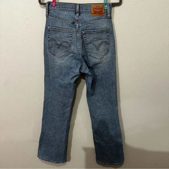 Levi’s (26Wx29L) High Waisted Crop Flare  Blue Women's Jeans - Picture 9 of 16